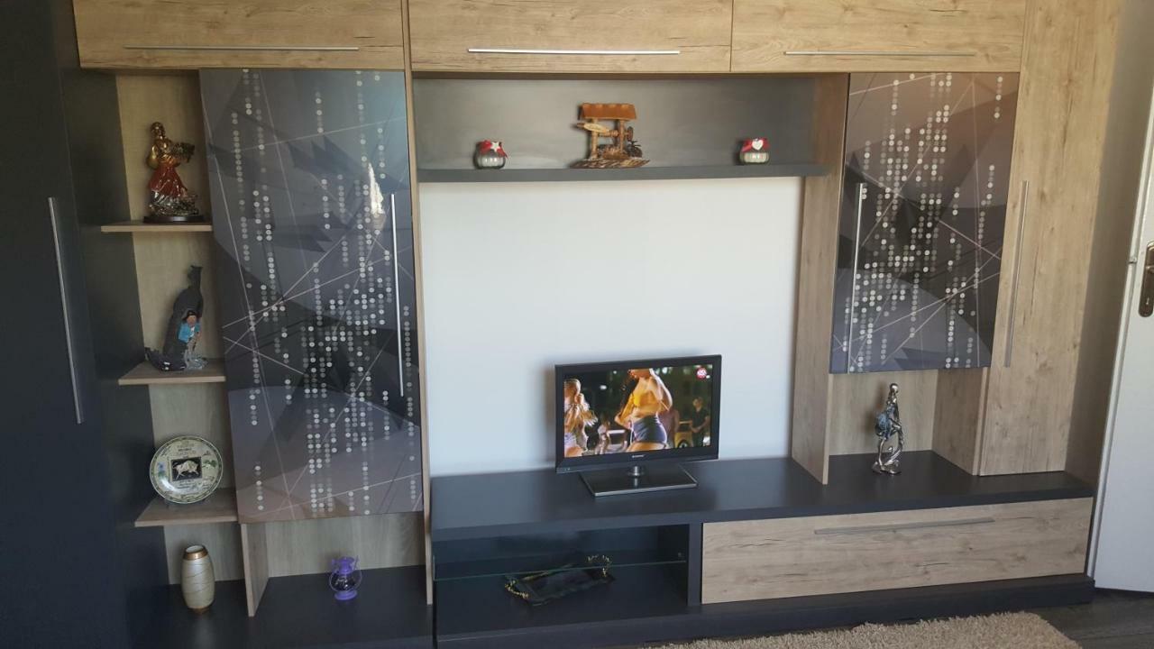 Apartament Victory Apartment Orsova Luaran gambar